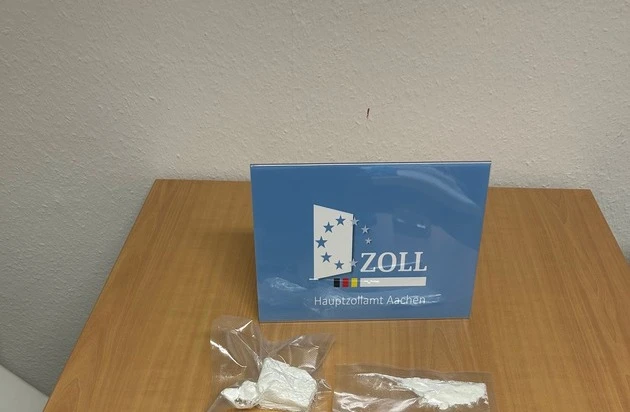 Aachen Zoll Ekiplerinden Drogen Operasyonu: Cinsel Organında Kokain Taşıdı