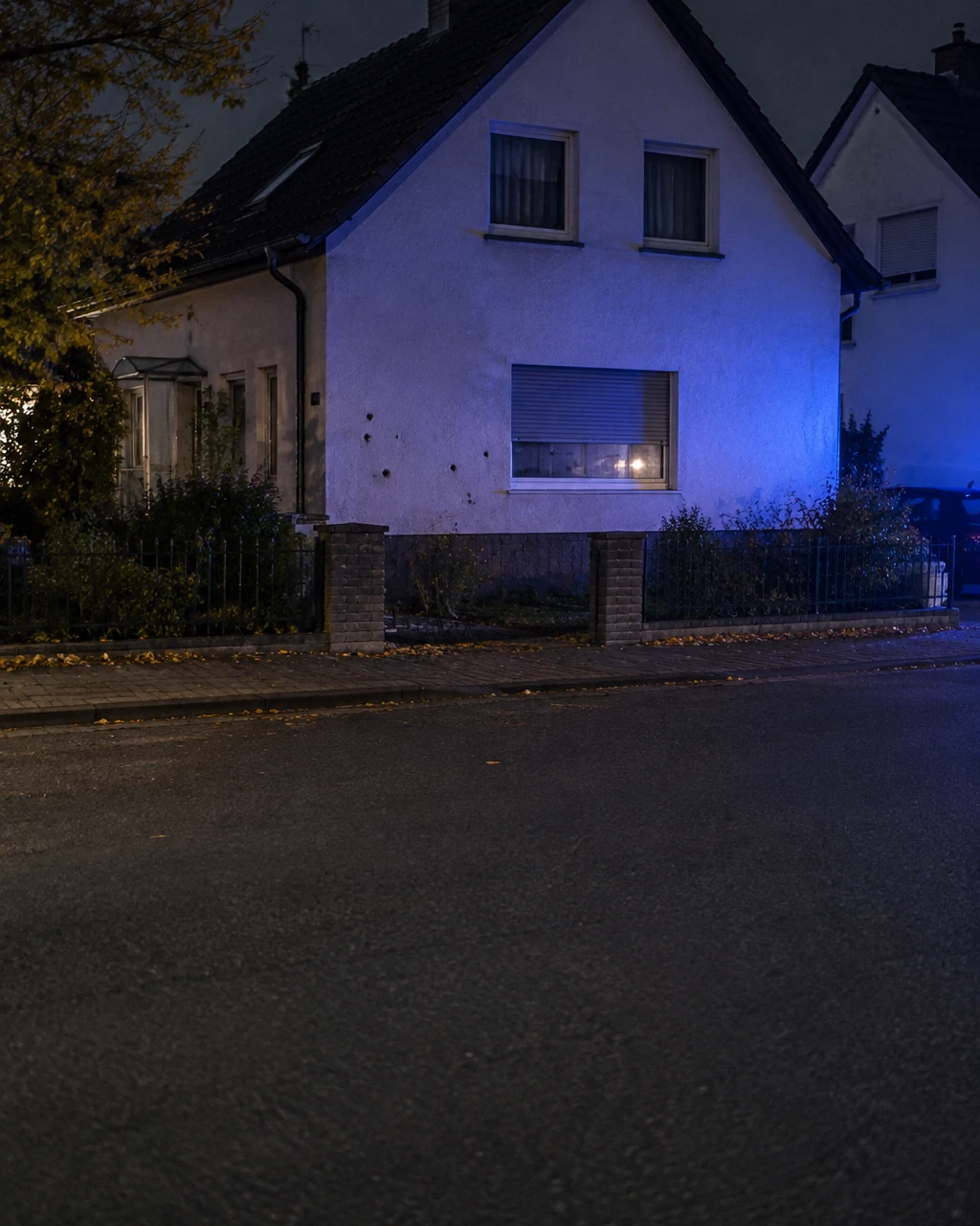 Troisdorf'ta Müstakil Eve Ateş Açıldı: Aile Yara Almadı